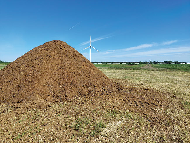 Pile-with-windmill